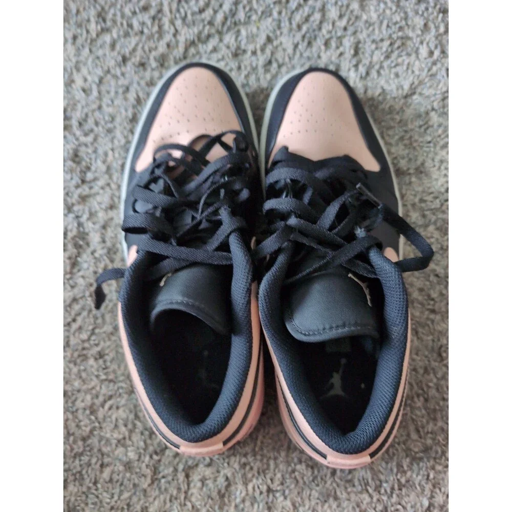 Jordan Air Jordan 1 Low Crimson Tint Black/Hyper Pink/White 553558-034